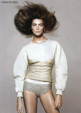 Illustration for article titled Vogue Authorizes Six Kinds Of Womanhood